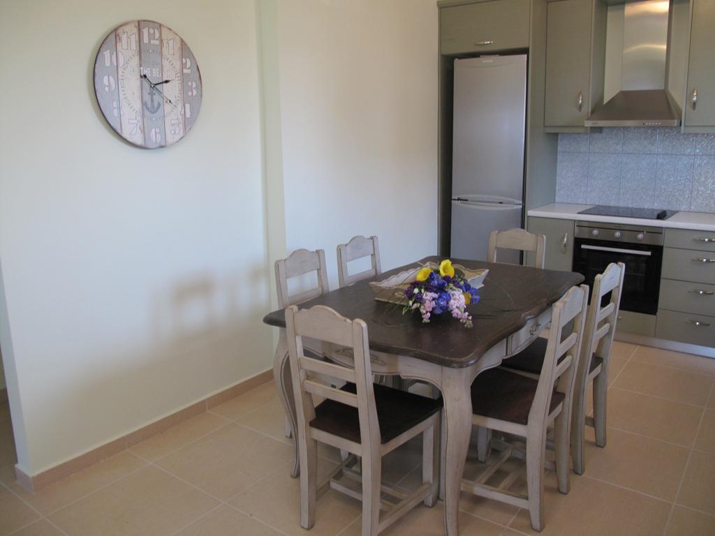 Exanthia Villas Cameră foto